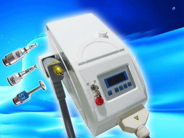 Aucun dispositif de machine de retrait de tatouage de laser de mal avec le certificat de la CE pour le retrait de colorant